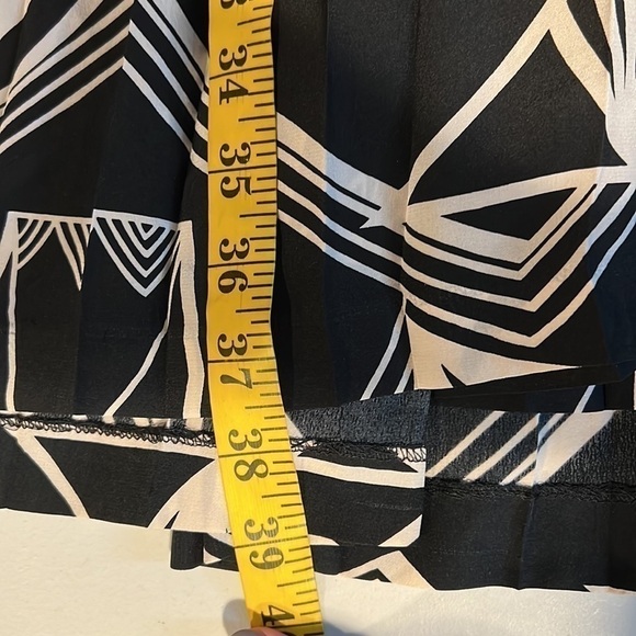 Outlander Studio Vintage Silk Black and White Dress, Size 10 - Picture 10 of 10